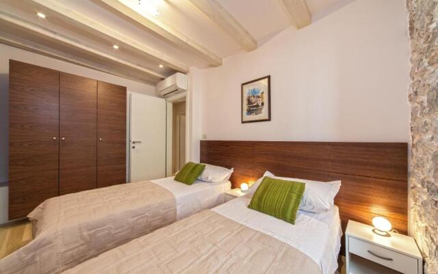 Luxury San Giovanni Apartment 1
