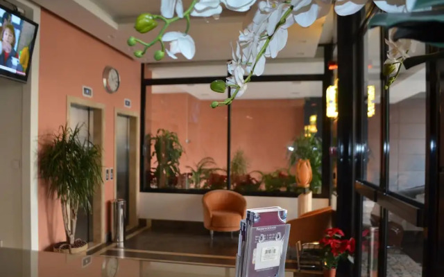 Nest 1 Hotel