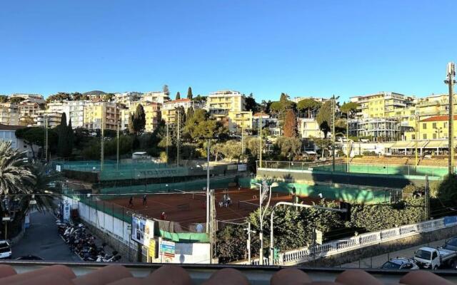 Suite a 1 minuto dalla spiaggia a piedi - Sanremo