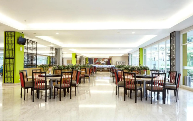 MaxOneHotels.com Resort Makassar