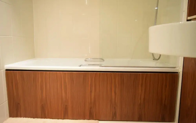 Elegant 3 Bedrooms Apartment in Pimlico Townhouse