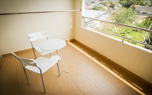 OYO Baan Tong Tong Pattaya Resort