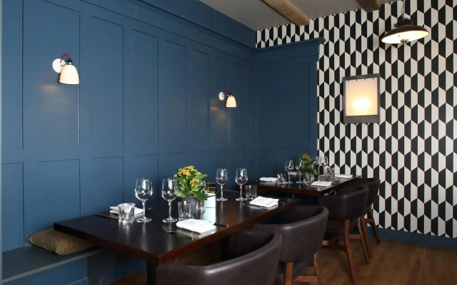 The Crown & Thistle