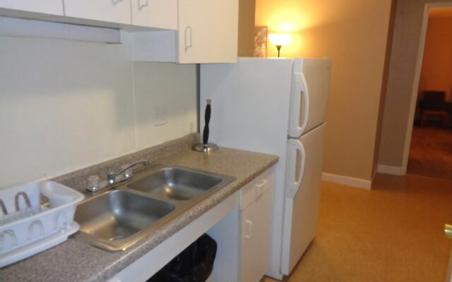 Riverview Suites Apartments