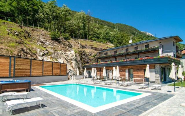 Dascio Salute Ferienwohnung mit Panorama Balkon am See