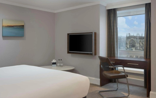 DoubleTree by Hilton Hotel Bristol City Centre