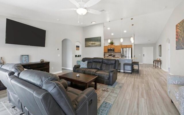 14400 Fort Myers Avenue