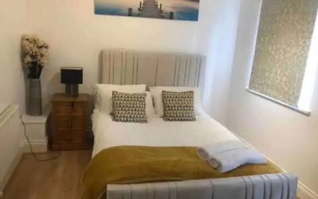 Stunning 3-bed House in Bristol