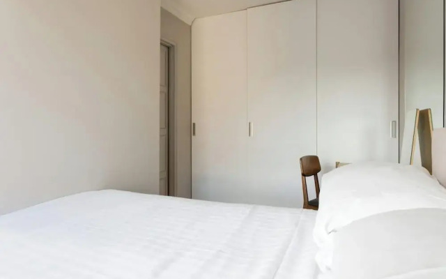 Cresswell Gardens IV by Onefinestay