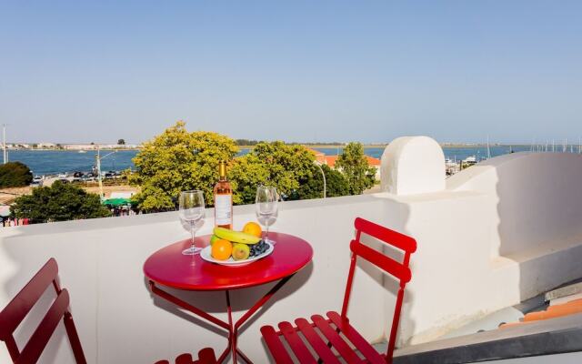 Pombaline Building V. Real Santo António