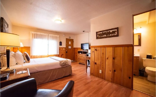 Alpine Trail Ridge Inn