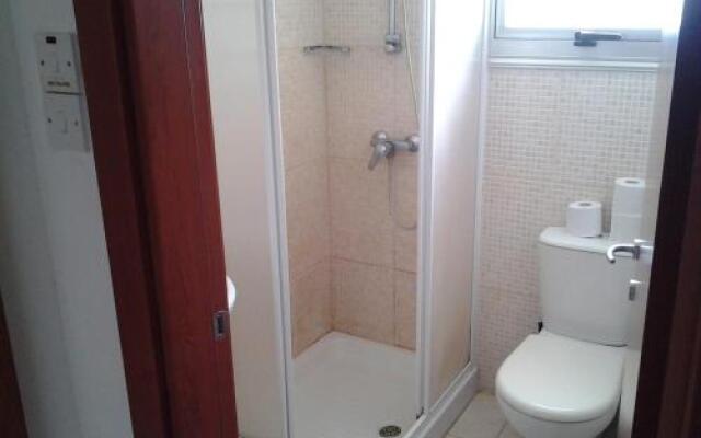 Artemis Karas Holidays Apartment