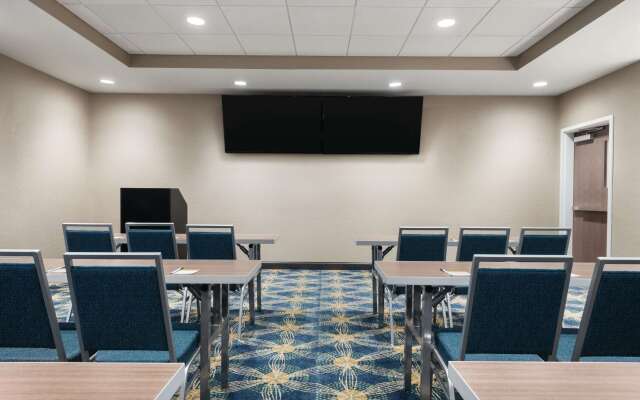 Hampton Inn Champaign Southwest