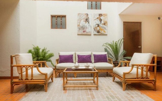Los Tambos - Colonial