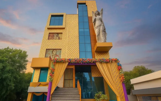 Amaira Hotels & Banquets (Near Vaishali Metro Station)