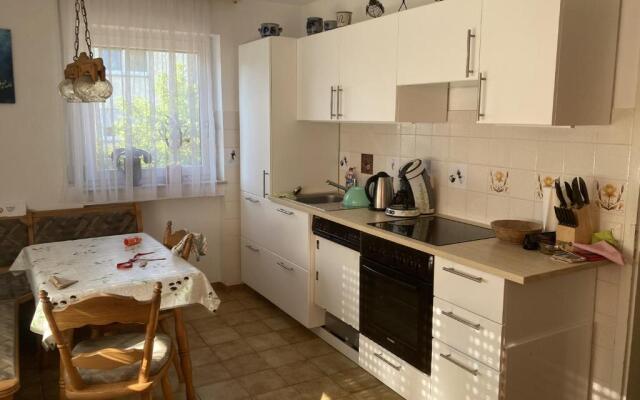 Schöne 80qm Ferienwohnung in ruhiger Lage