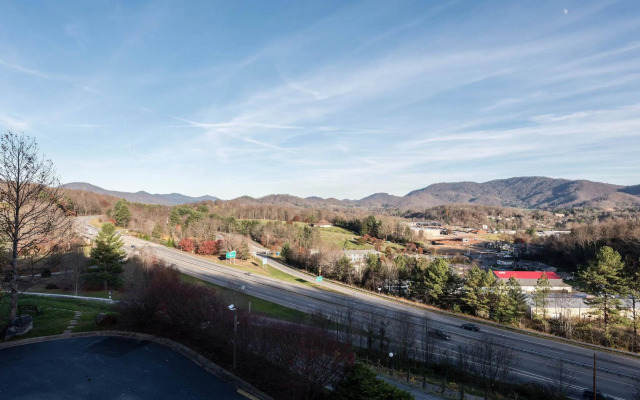 Econo Lodge Waynesville