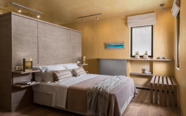 Luxury Pool House in Chania