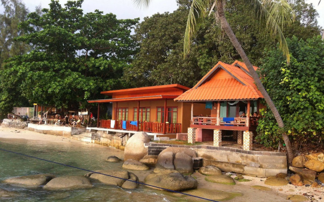 Sea Sunset Resort