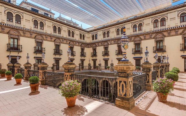 Hotel Alfonso XIII, a Luxury Collection Hotel, Seville