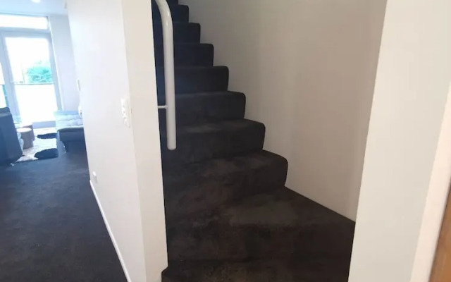 Ronayne Jimp Townhouse - Central Auckland