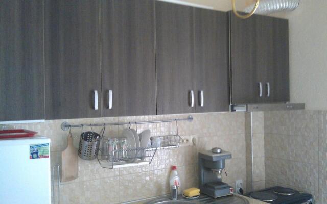 Apartment 60m from sea!