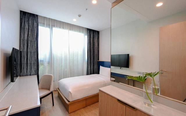 S. Sriracha Hotel and Residence