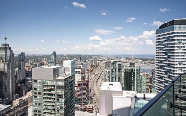 Velvet Stays – Financial District