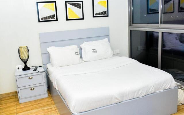 HEYCH Apartment