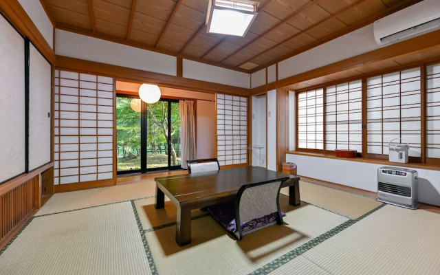 Yamakawa Onsen Kosugian