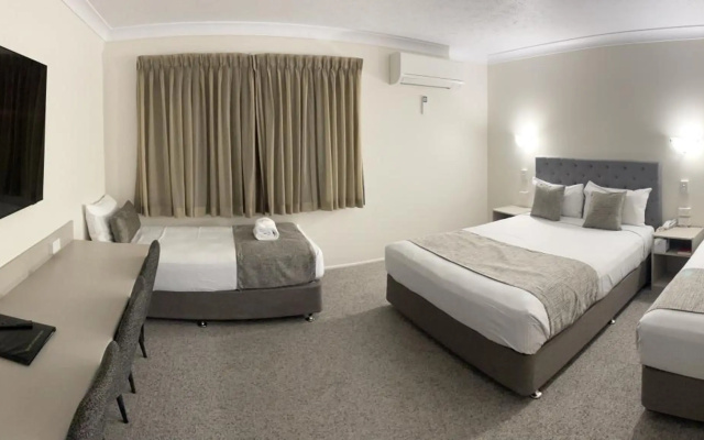 Rocky Gardens Motor Inn – Guest Rooms – Rockhampton