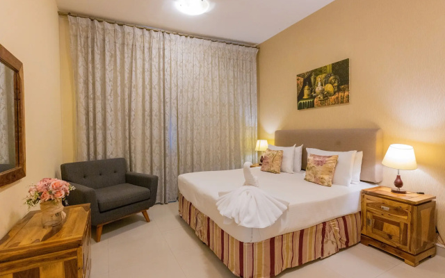 Ewan Tower  Apartments