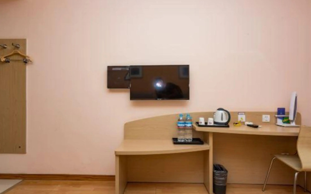 Grace Inn ( Jingshi Road Provincial Hospital Of Traditional Chinese Medicine Qianfoshan) – Guest Rooms – Jinan