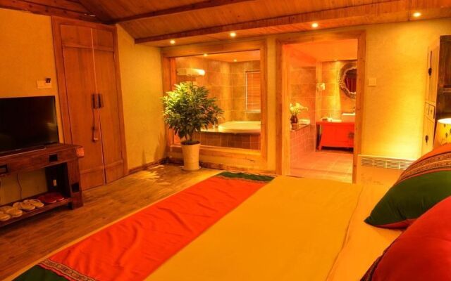 Sanse Yunhe Inn Lijiang Ancient Town
