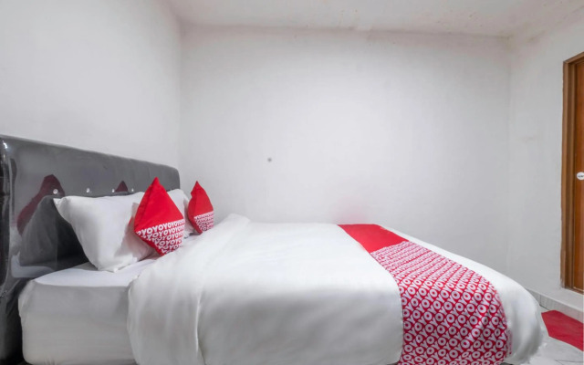OYO 2391 Baladewa Residence Syariah