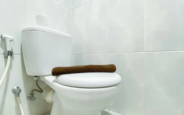 Nice And Comfy Studio At Evenciio Margonda Apartment