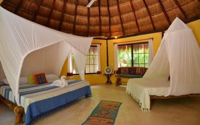 Hemingway Romantic Resort