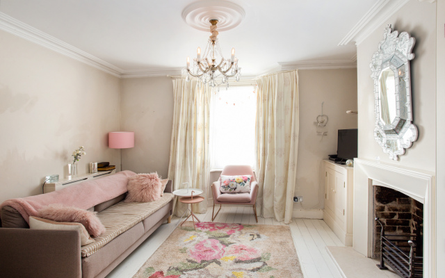 Situated Within Moments Of The High Street And Theatre Royal