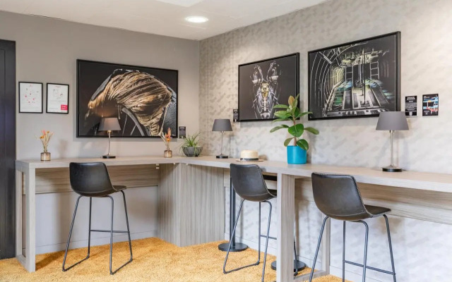 Air Hotel Le Bourget