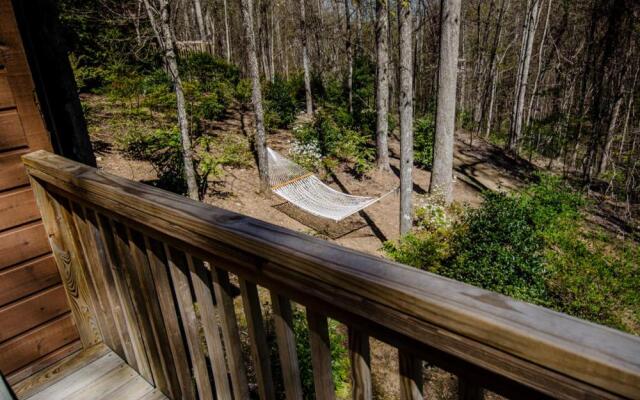 Asheville Cabins of Willow Winds