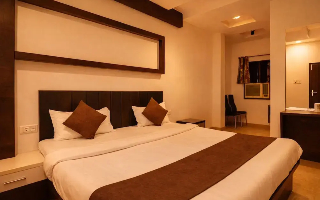 Hotel Just 9 Inn Lucknow