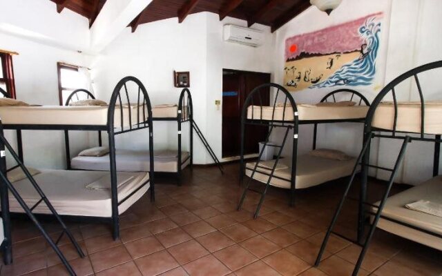 Hostel Tamarindo Backpackers