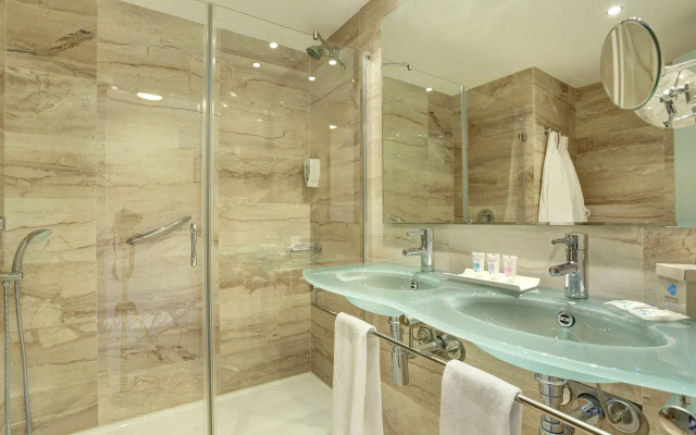 Grupotel Playa Camp de Mar - Adults Only