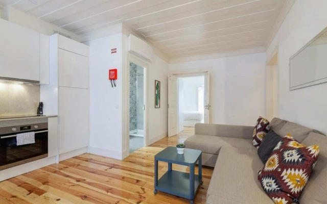 Modern 1Bed Apt,Sleeps4 nr Av Almirante Reis