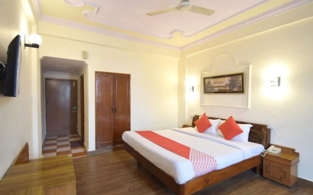 Atul Regency By OYO Rooms