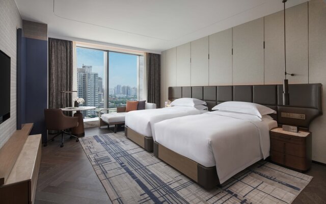 Intercontinental Zhengzhou by IHG