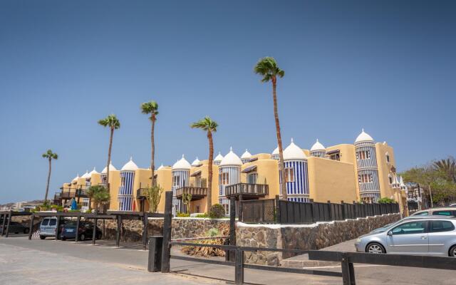 Altamar 53 balcony sea views By CanariasGetaway