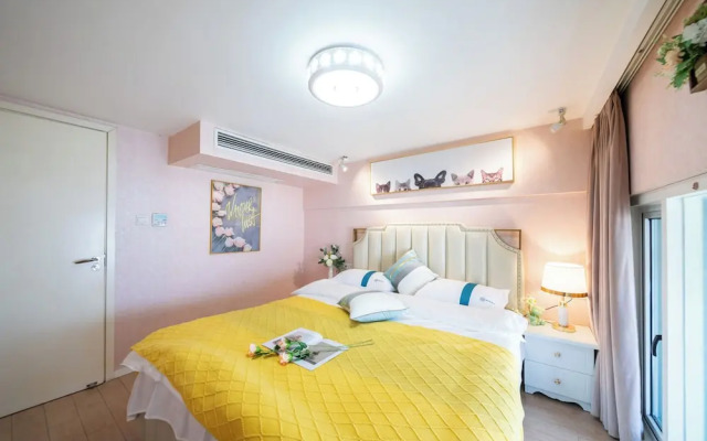 Shanghai Hills & Wanye Spacious Family Suites