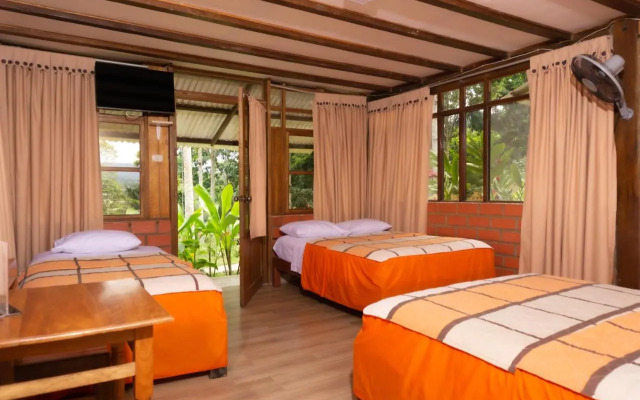 Las Jawas Lodge