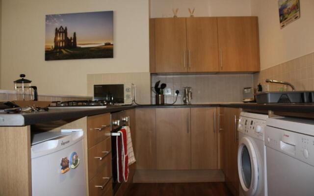 No2 Abbey View Apartment